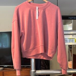 Lululemon Perfectly Oversized Cropped Crew *Softstreme™ women’s size 8